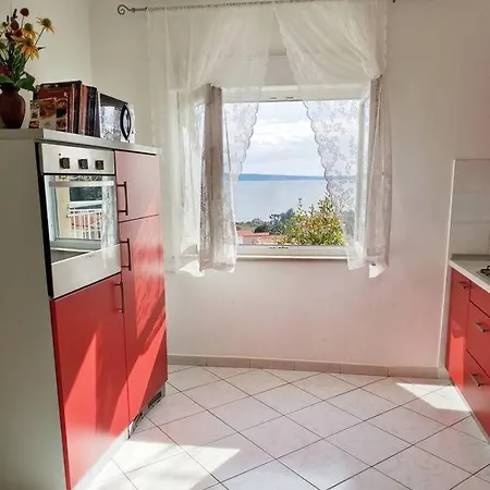 Pejic Podstrana