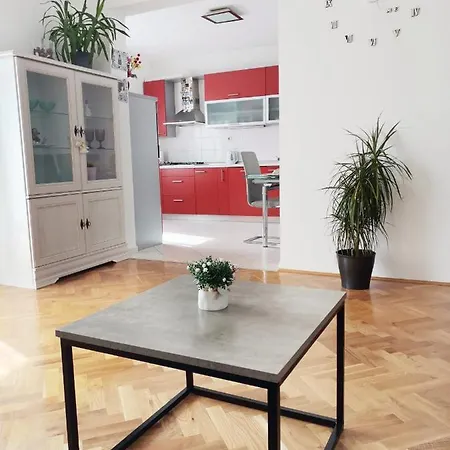 Apartament Pejić